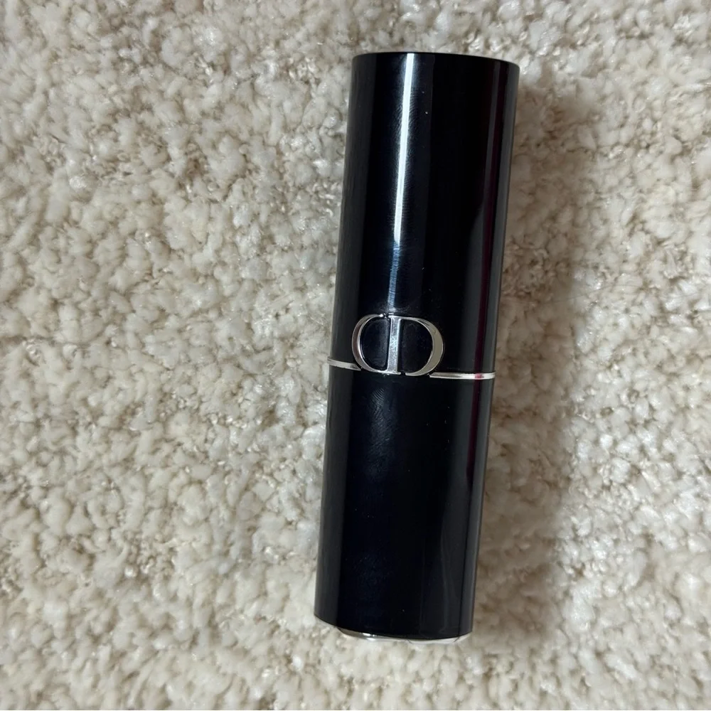 Dior Forever Skin Perfect
Multi-Use Foundation Stick - Blur Perfection - 1.5N - Picture 3 of 4